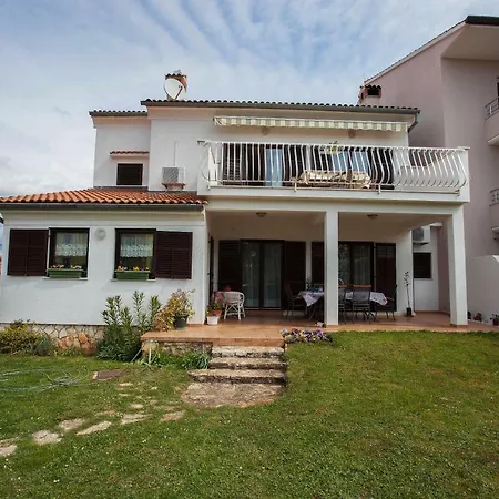 Konukevi Sole 3*