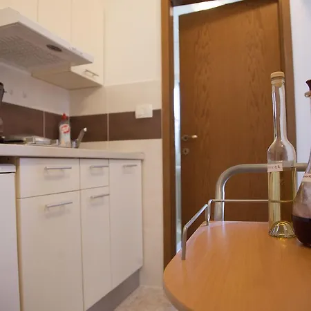 Sole 招待所 罗维尼